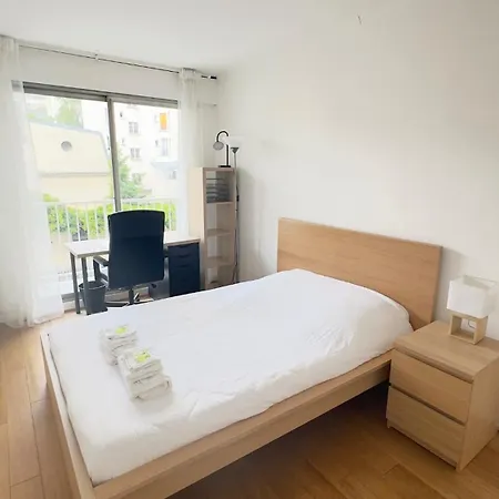 Cosy Two Bedroom Near The Eiffel Tower Daire